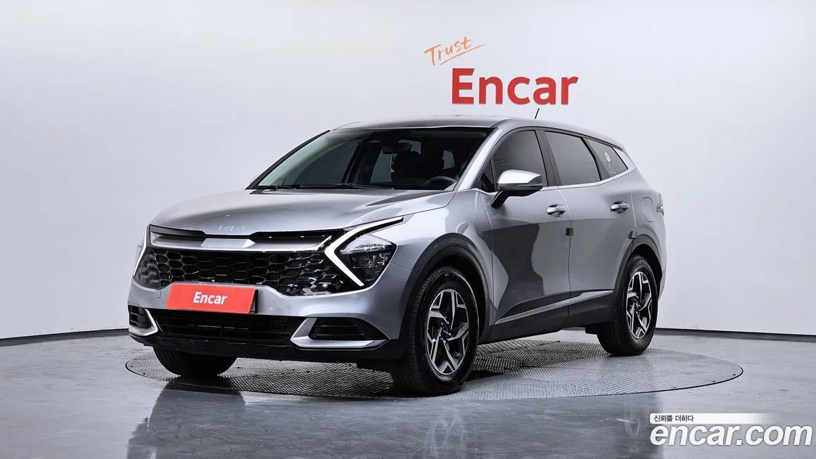 Kia Sportage — фото 1