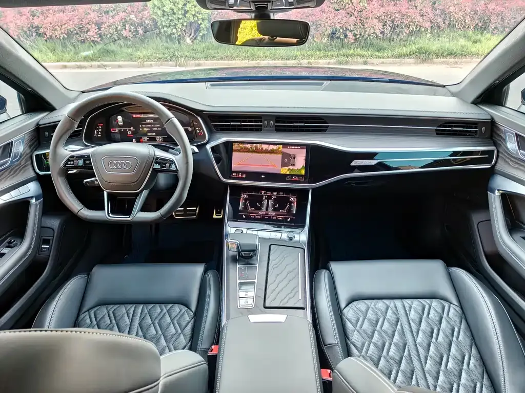 Audi A6L — фото 4