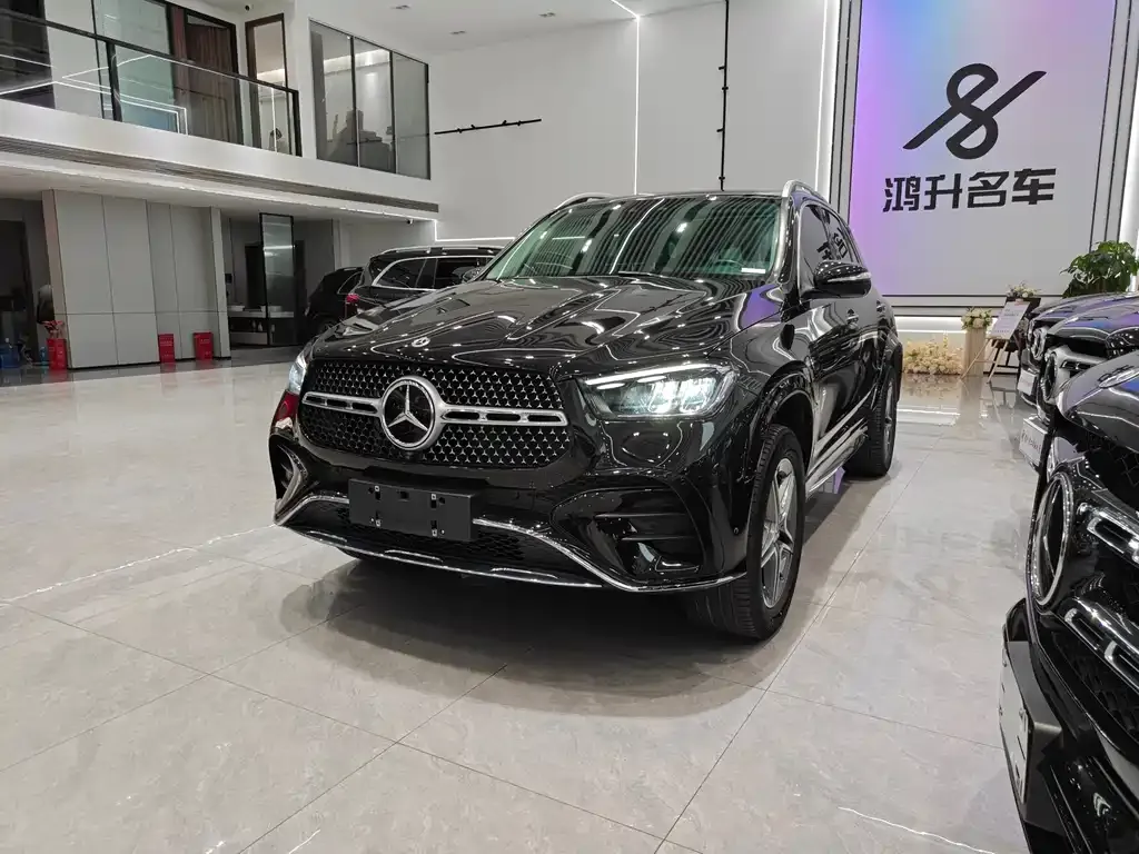 Mercedes-Benz GLE — фото 1