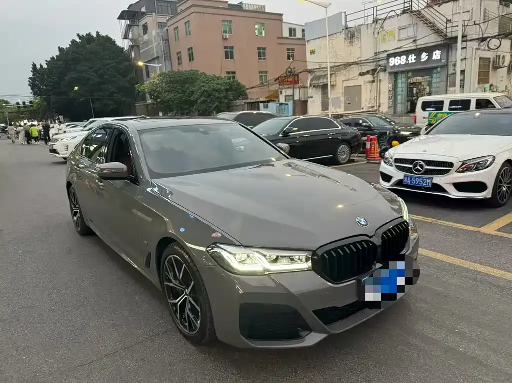 BMW 5 Series (Import) — фото 3