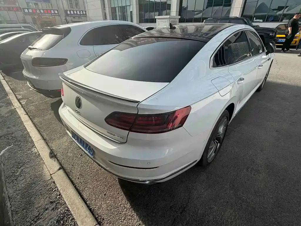 Volkswagen CC — фото 2