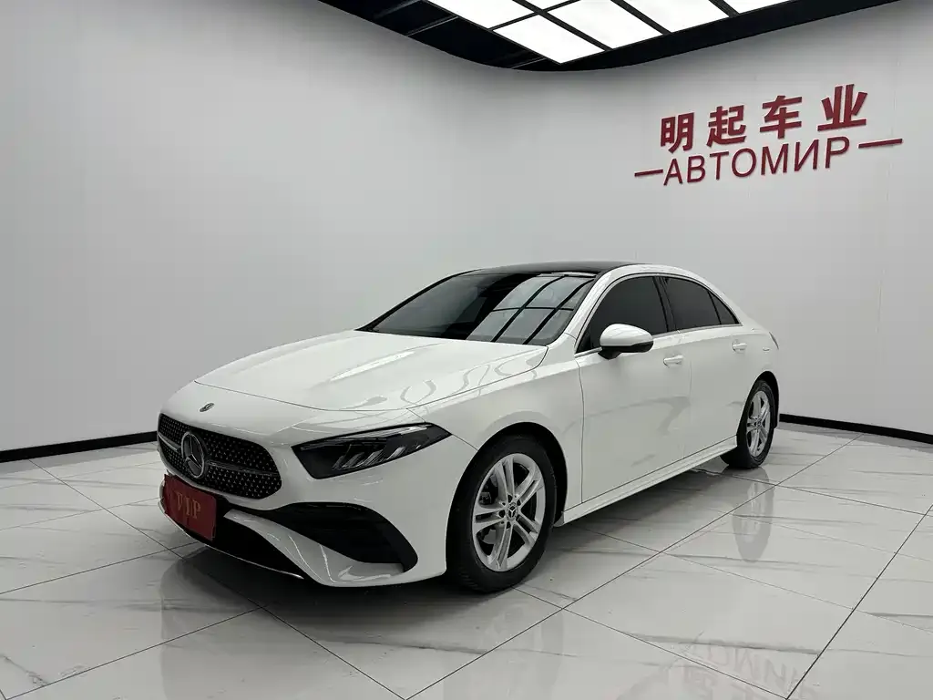 Mercedes-Benz A-Class — фото 10