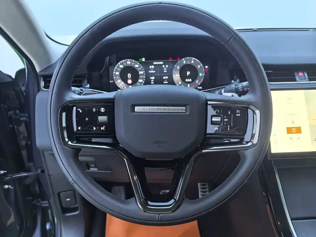 Land Rover Evoque — фото 10
