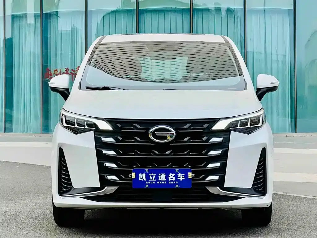 GAC Motor Trumpchi M6 — фото 8