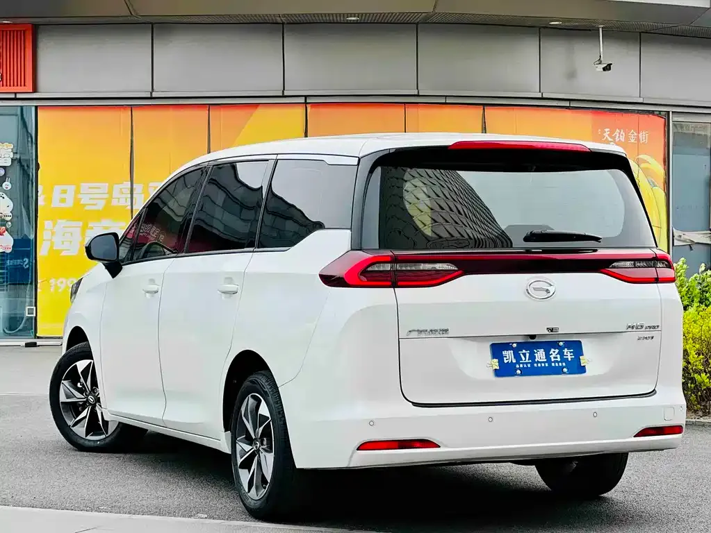 GAC Motor Trumpchi M6 — фото 7