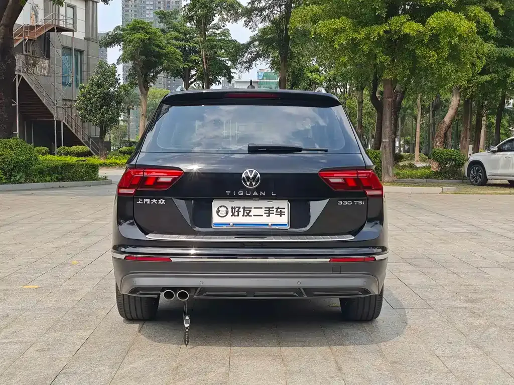 Volkswagen Tiguan L — фото 7