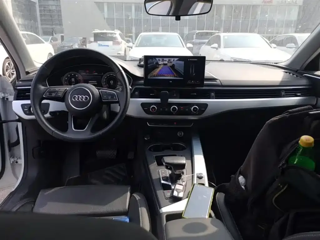 Audi A4L 2024 из CN, фото 7