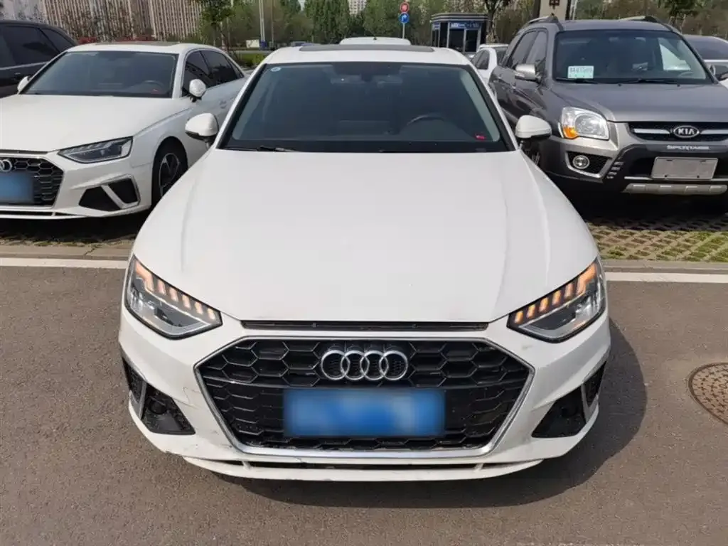 Audi A4L 2024 из CN, фото 3
