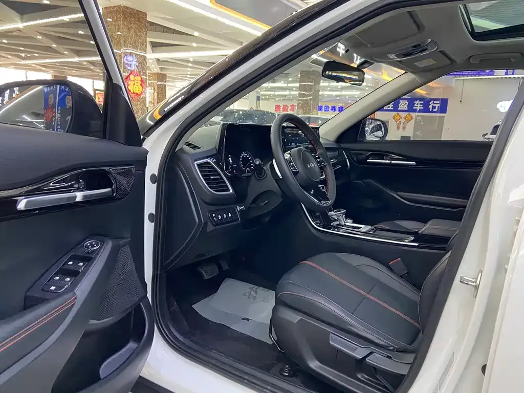 Kia KX3 — фото 5
