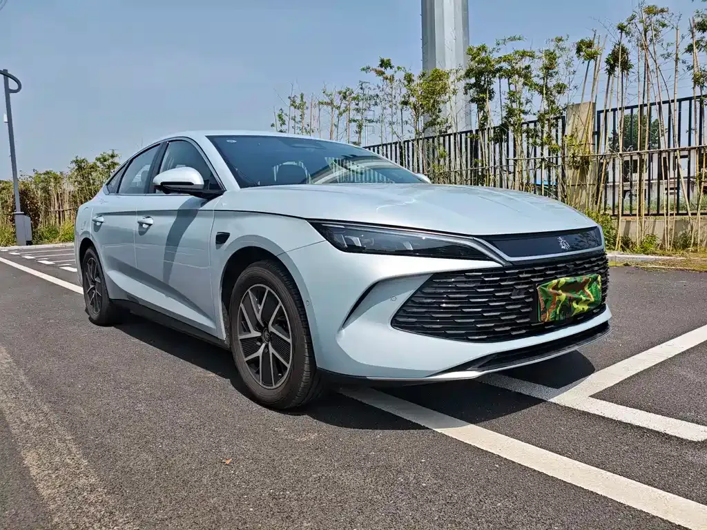 BYD Qin L — фото 7