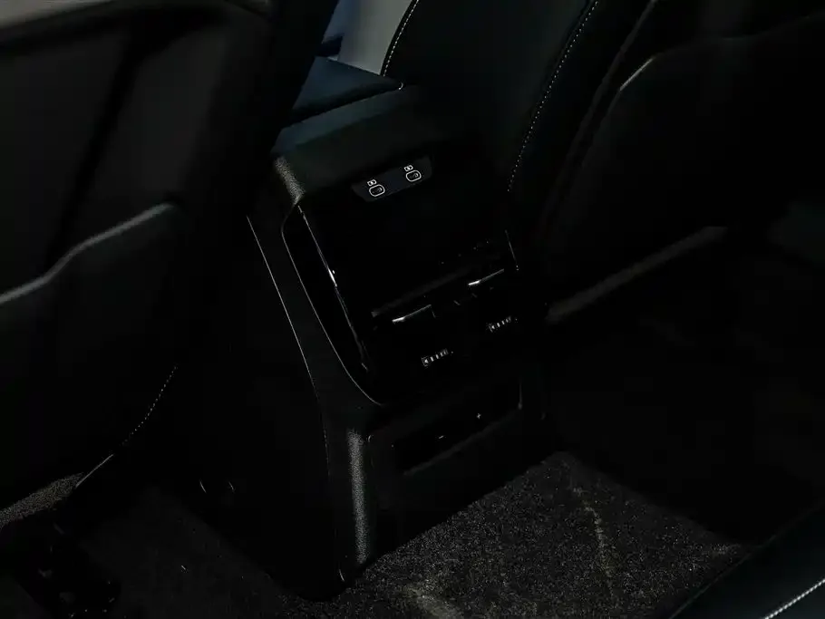 Audi A5L 2025 из CN, фото 9