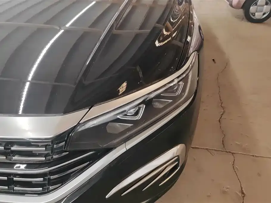 Volkswagen Passat — фото 7