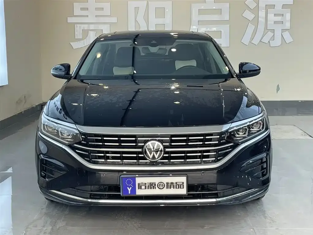 Volkswagen Passat — фото 5