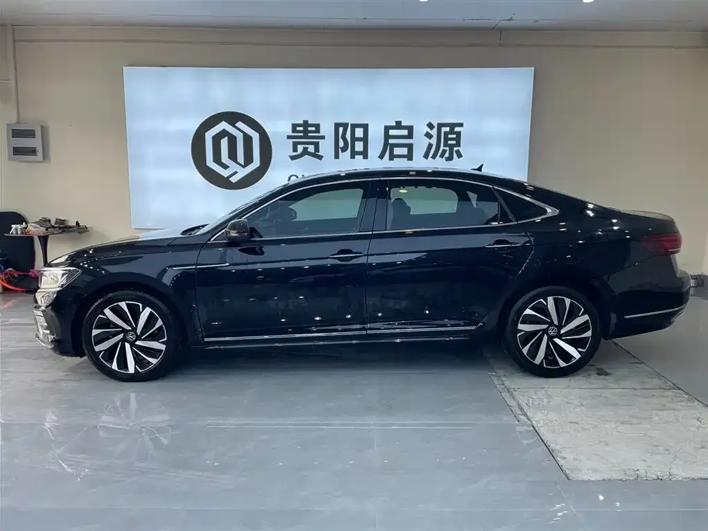 Volkswagen Passat — фото 3