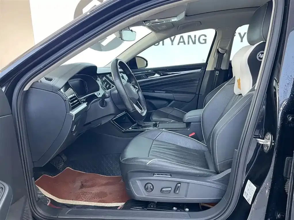 Volkswagen Passat — фото 7