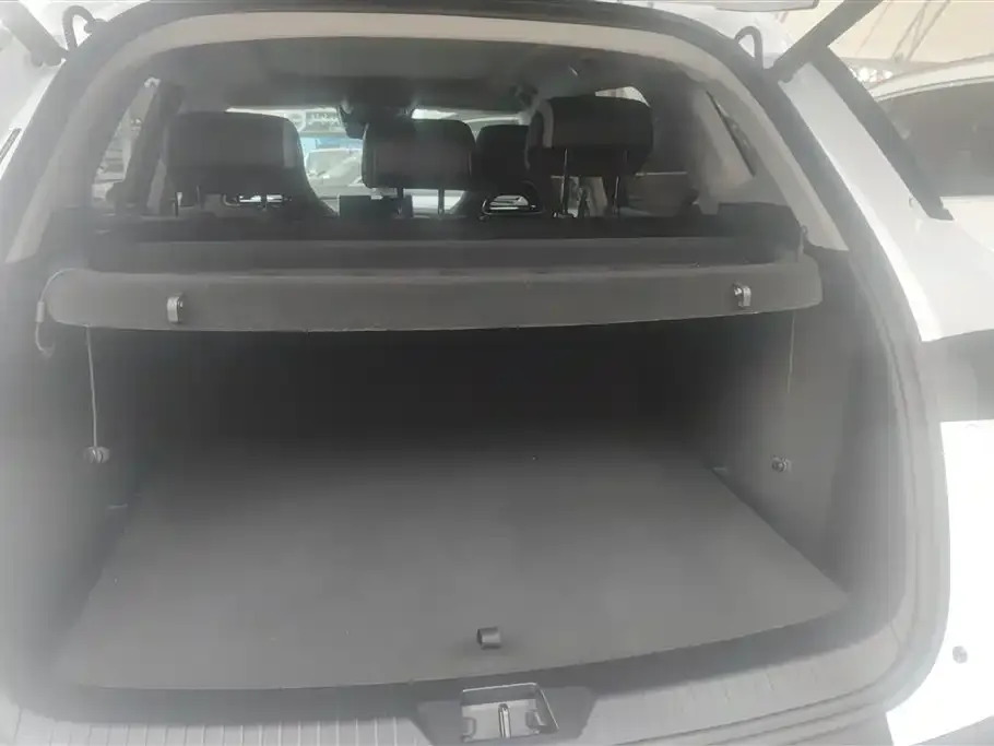 BYD Seal 05 DM-i — фото 10