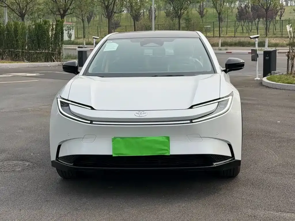 Toyota bZ5 2026 из CN, фото 10