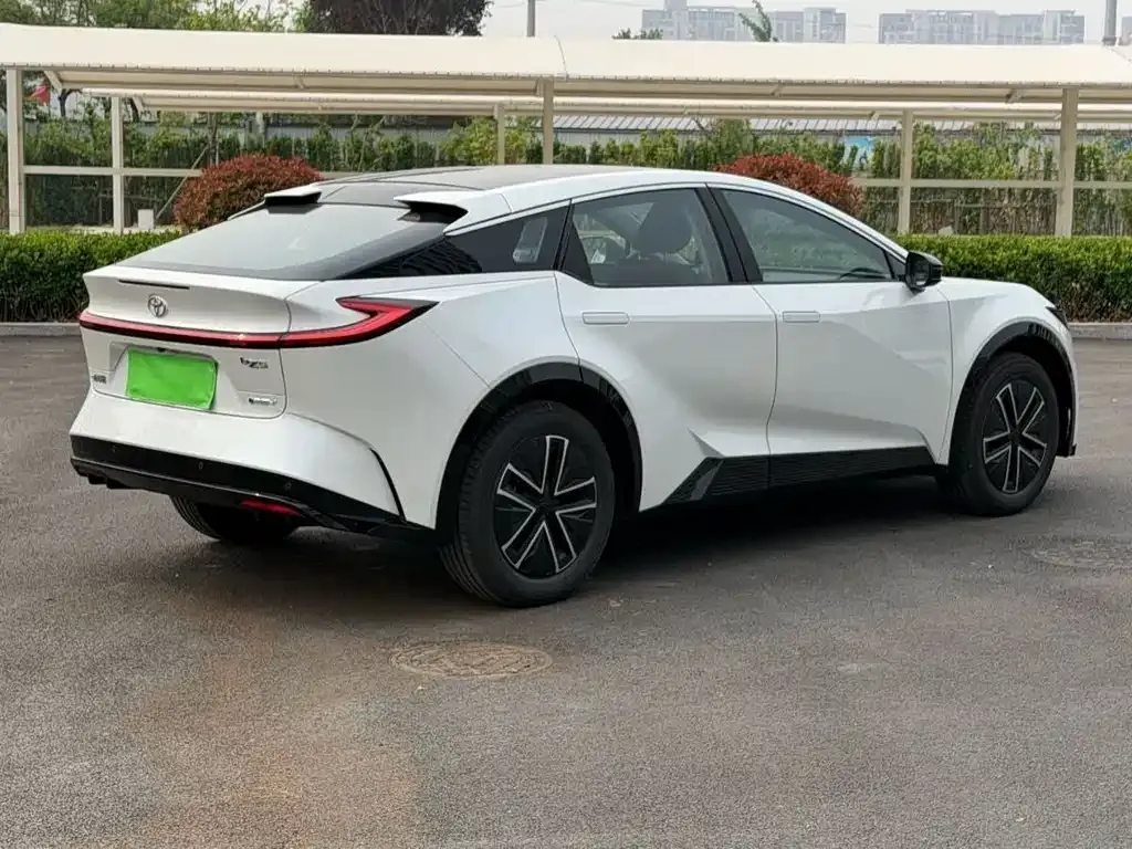 Toyota bZ5 2026 из CN, фото 9