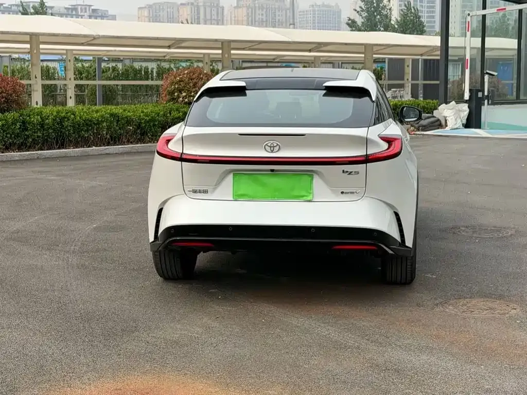 Toyota bZ5 2026 из CN, фото 8