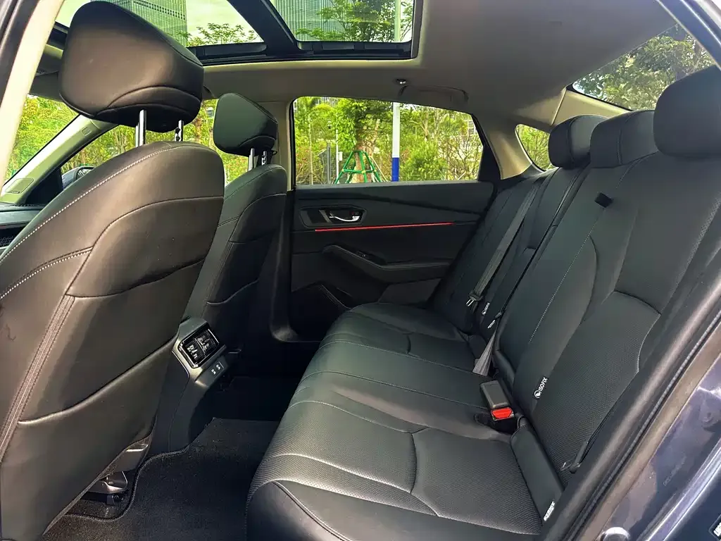 Honda Accord — фото 2