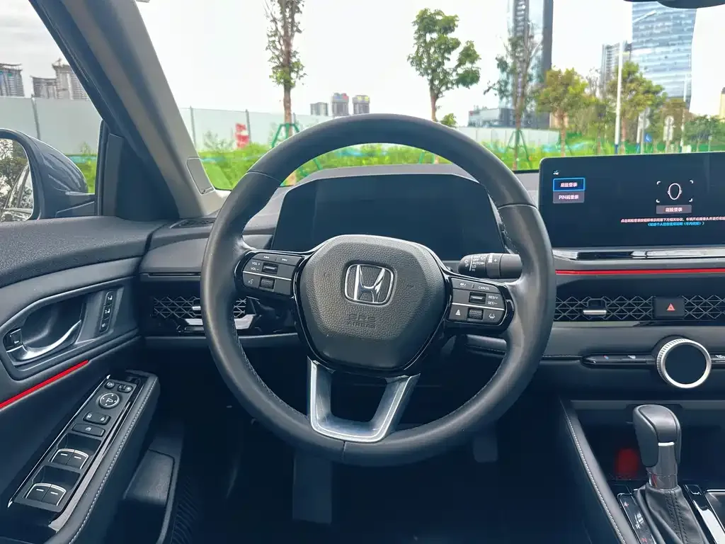 Honda Accord — фото 4