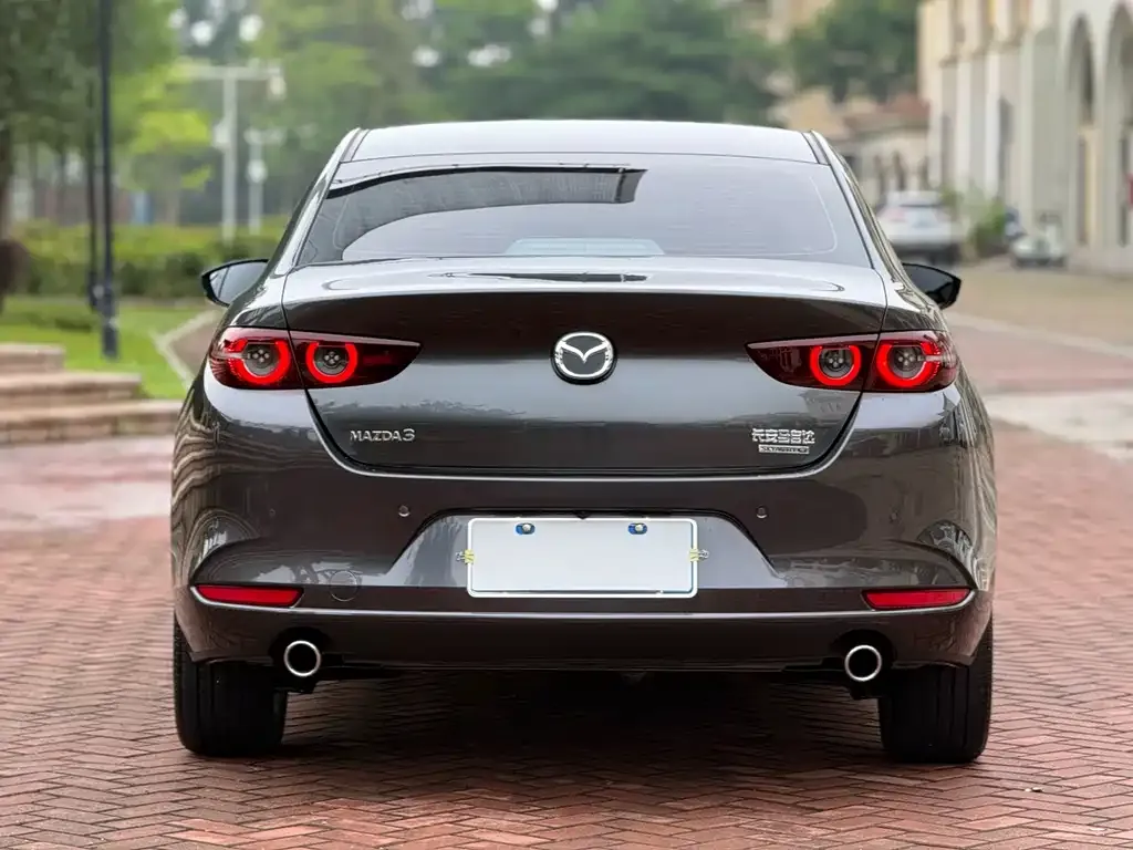 Mazda 3 Axela — фото 6
