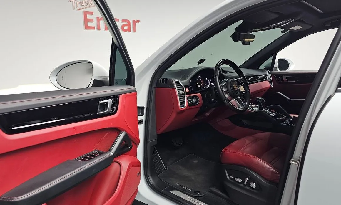 Porsche Cayenne 2021 из KR, фото 8