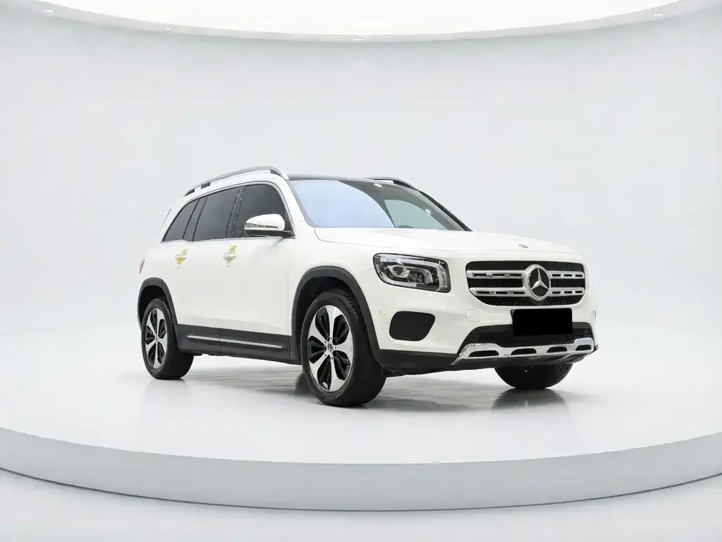 Mercedes-Benz GLB — фото 8