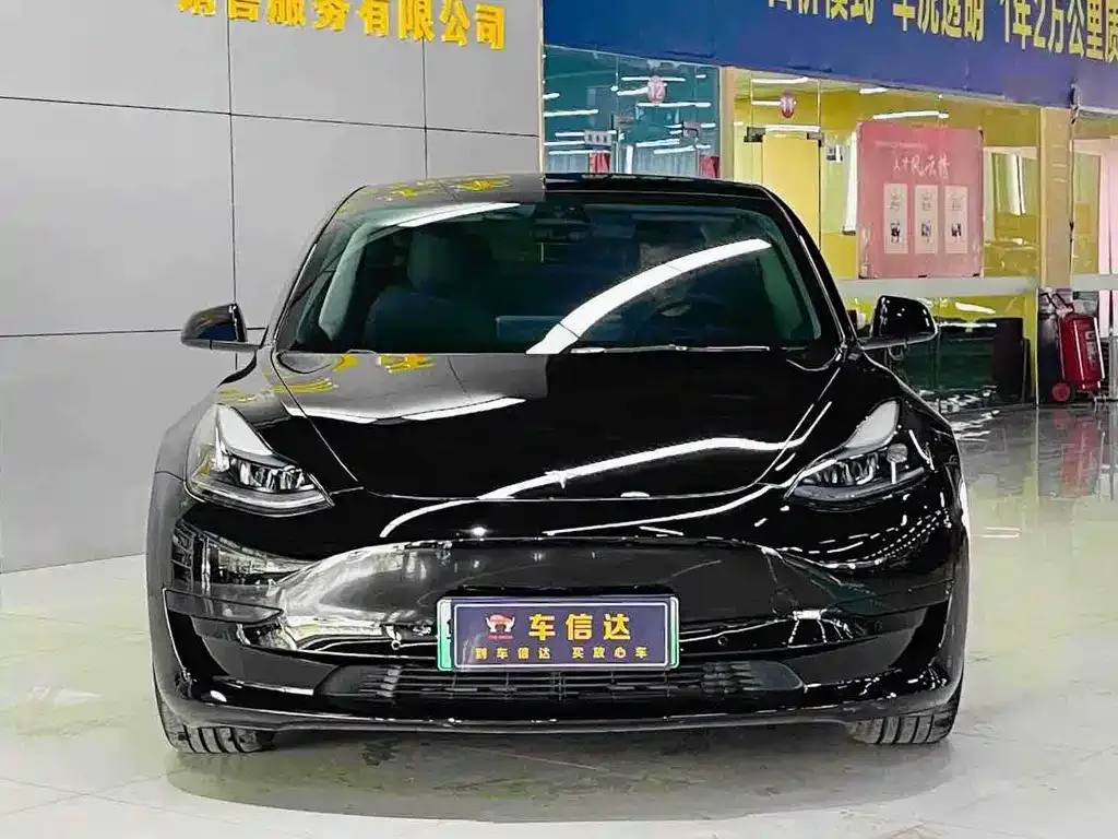 Tesla Model 3 — фото 6