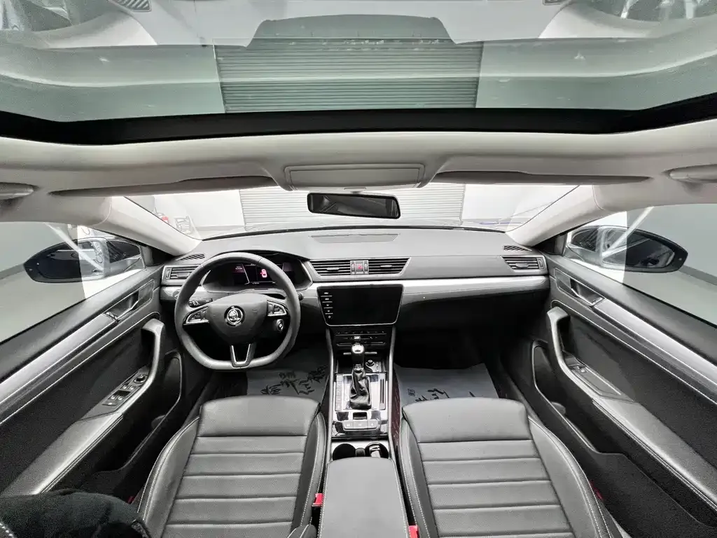 Skoda Superb 2024 из CN, фото 5