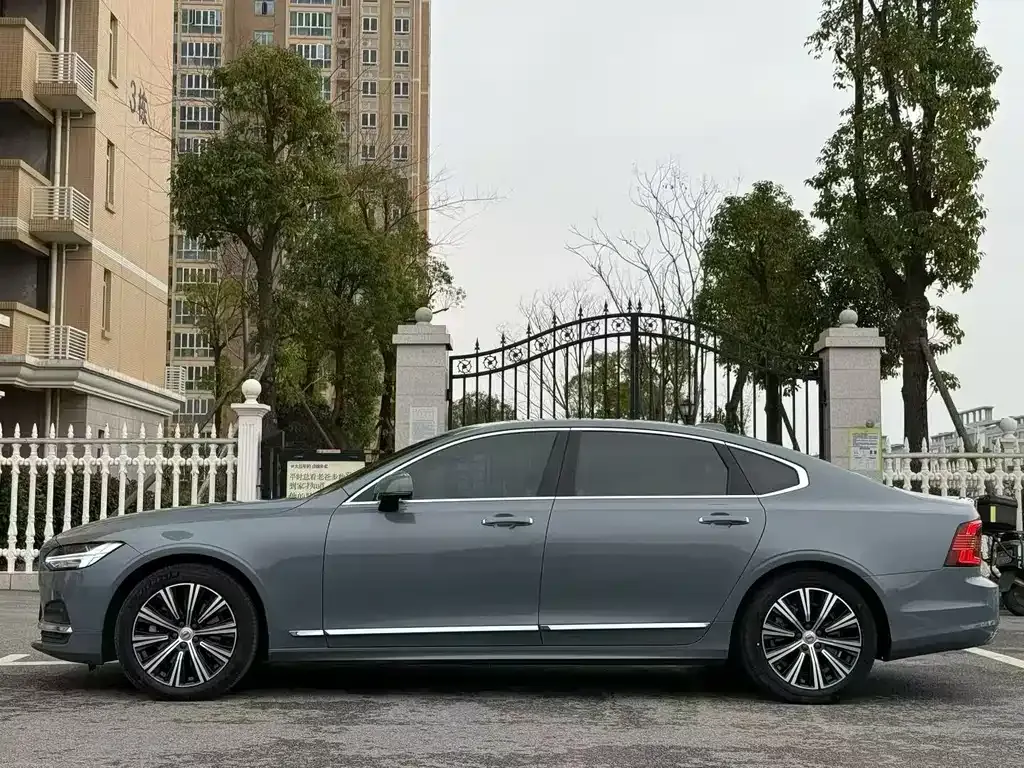 Volvo S90 — фото 6