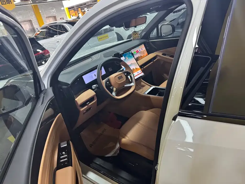Geely Galaxy L7 — фото 3