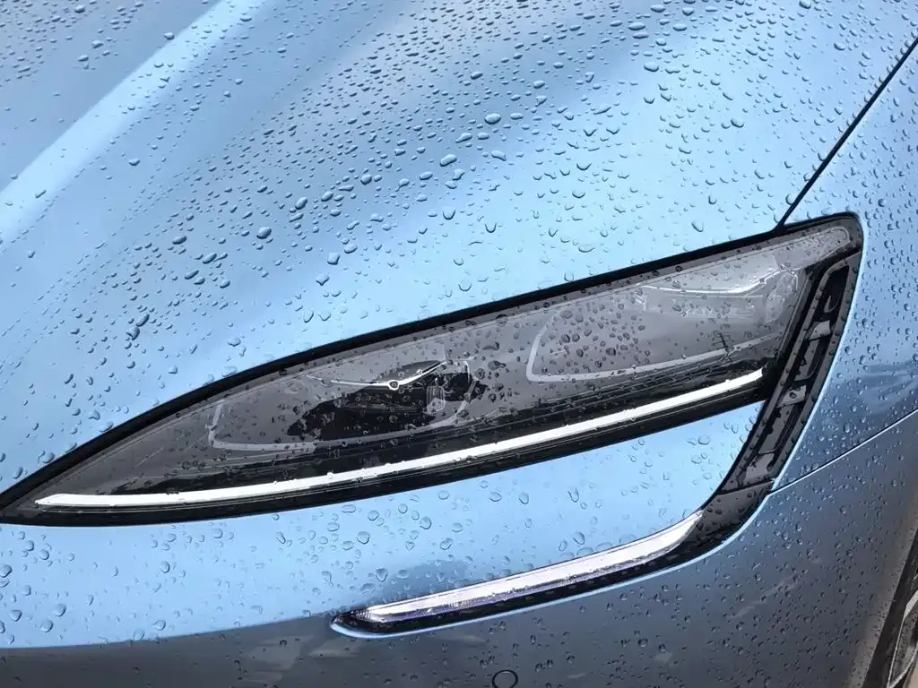 BYD Seal — фото 4