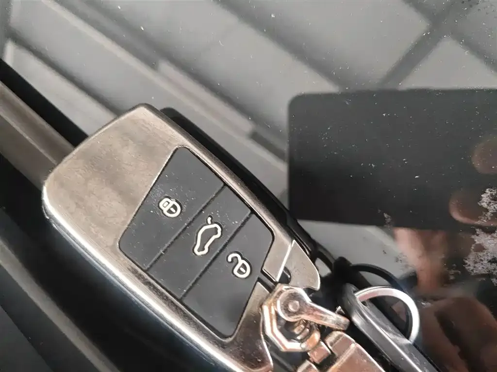 Volkswagen Passat — фото 6