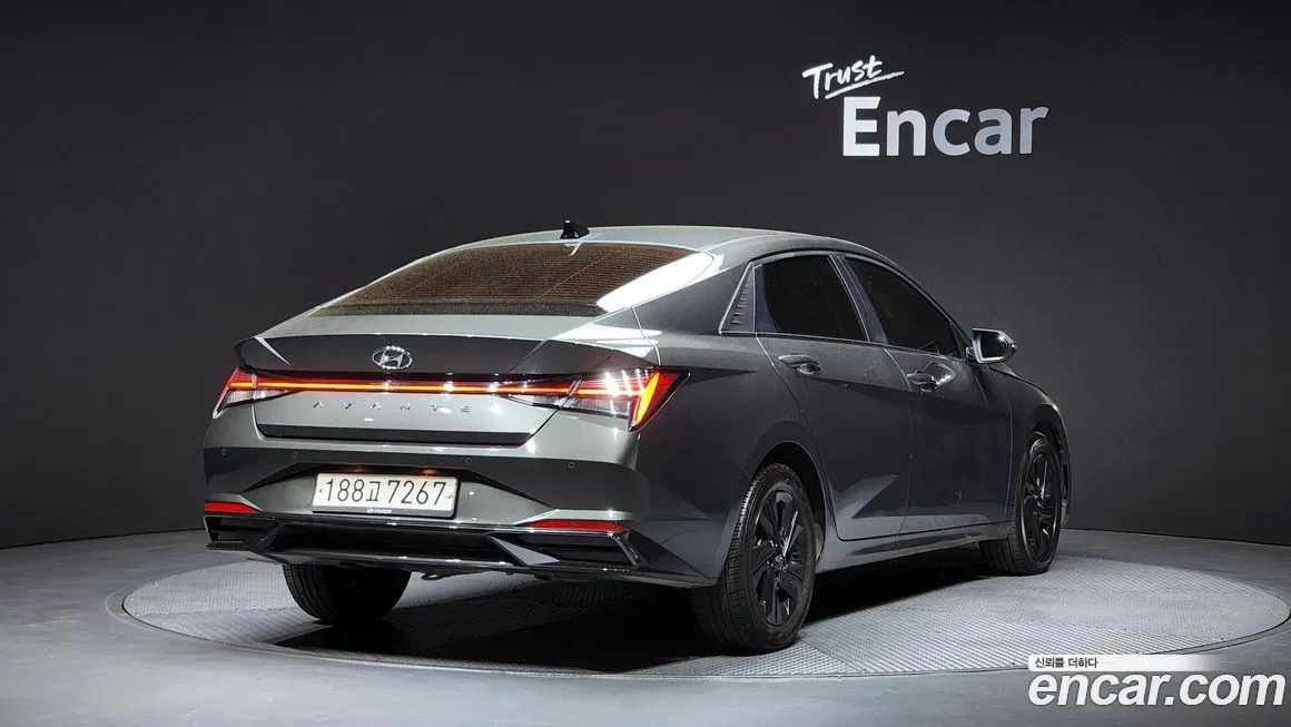 Hyundai AVANTE — фото 2