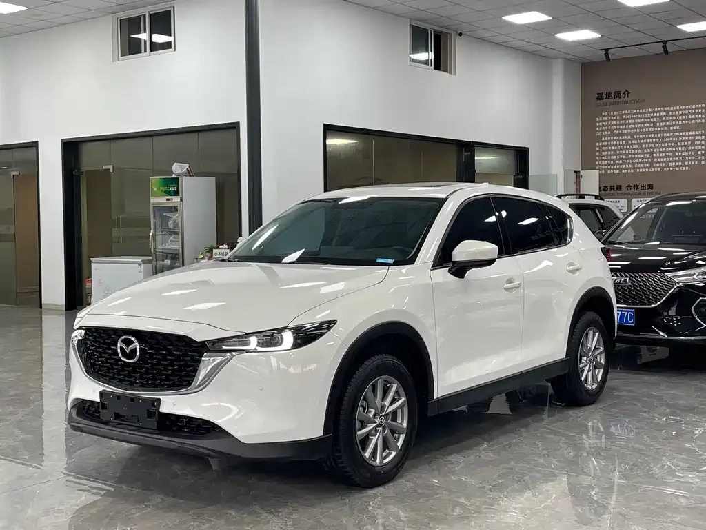 Mazda CX-5 — фото 1