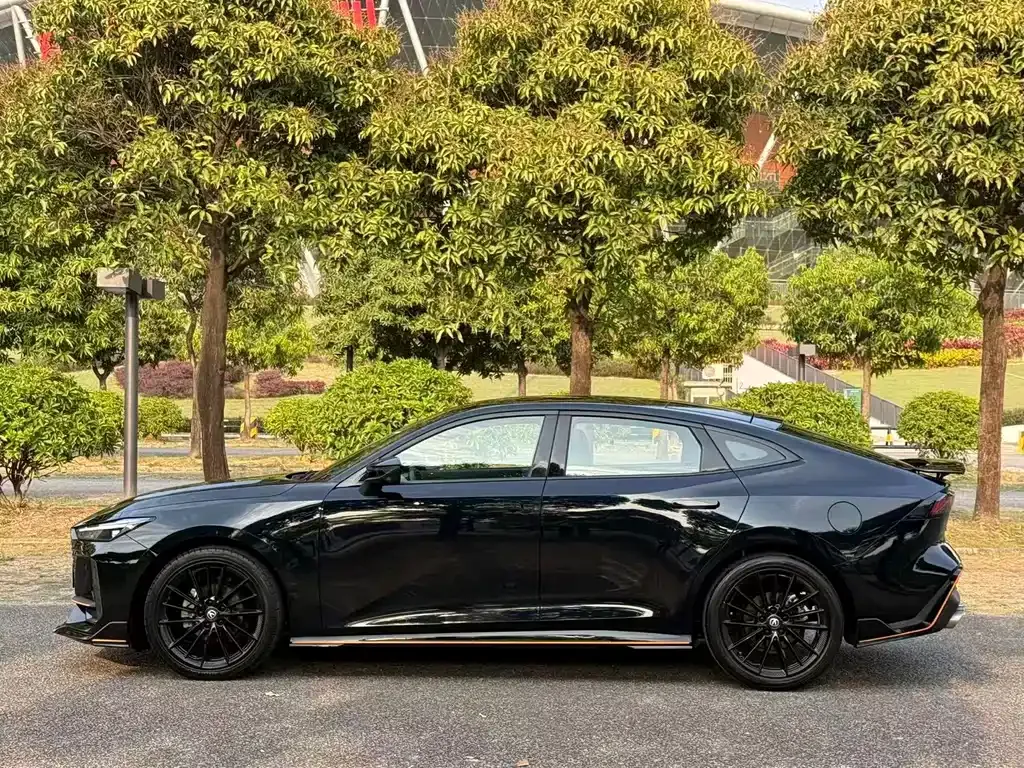 Changan UNI-V 2023 из CN, фото 7