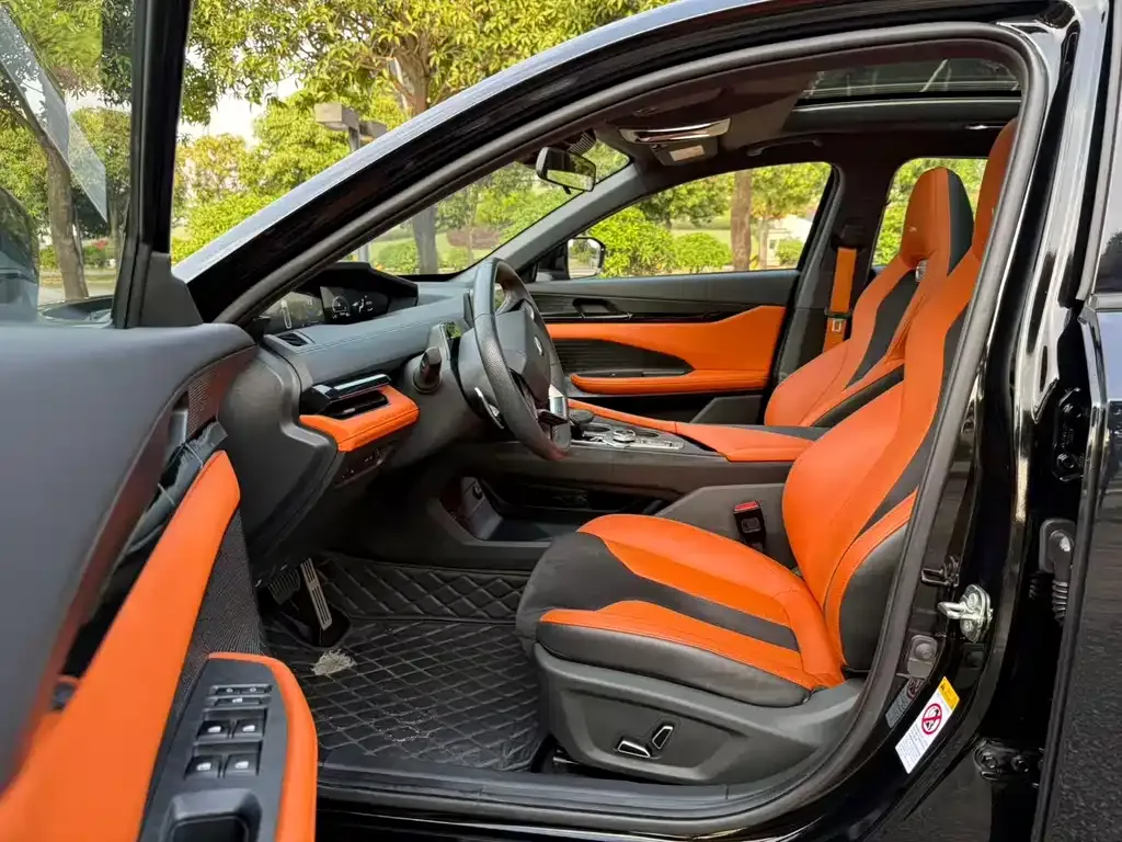 Changan UNI-V 2023 из CN, фото 5