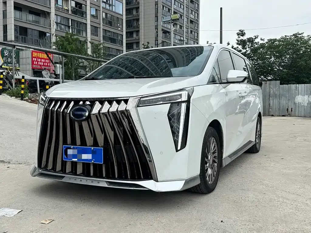 GAC Motor Trumpchi M8 — фото 1