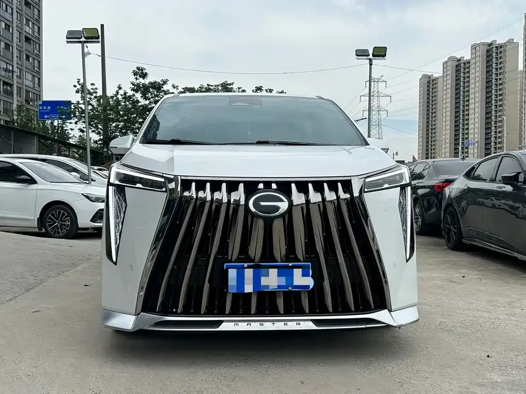 GAC Motor Trumpchi M8 — фото 9
