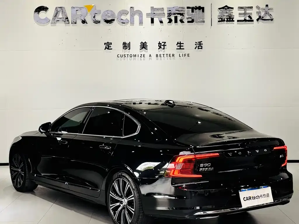 Volvo S90 — фото 3