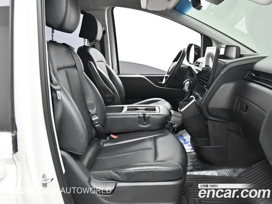 Hyundai Staria — фото 3