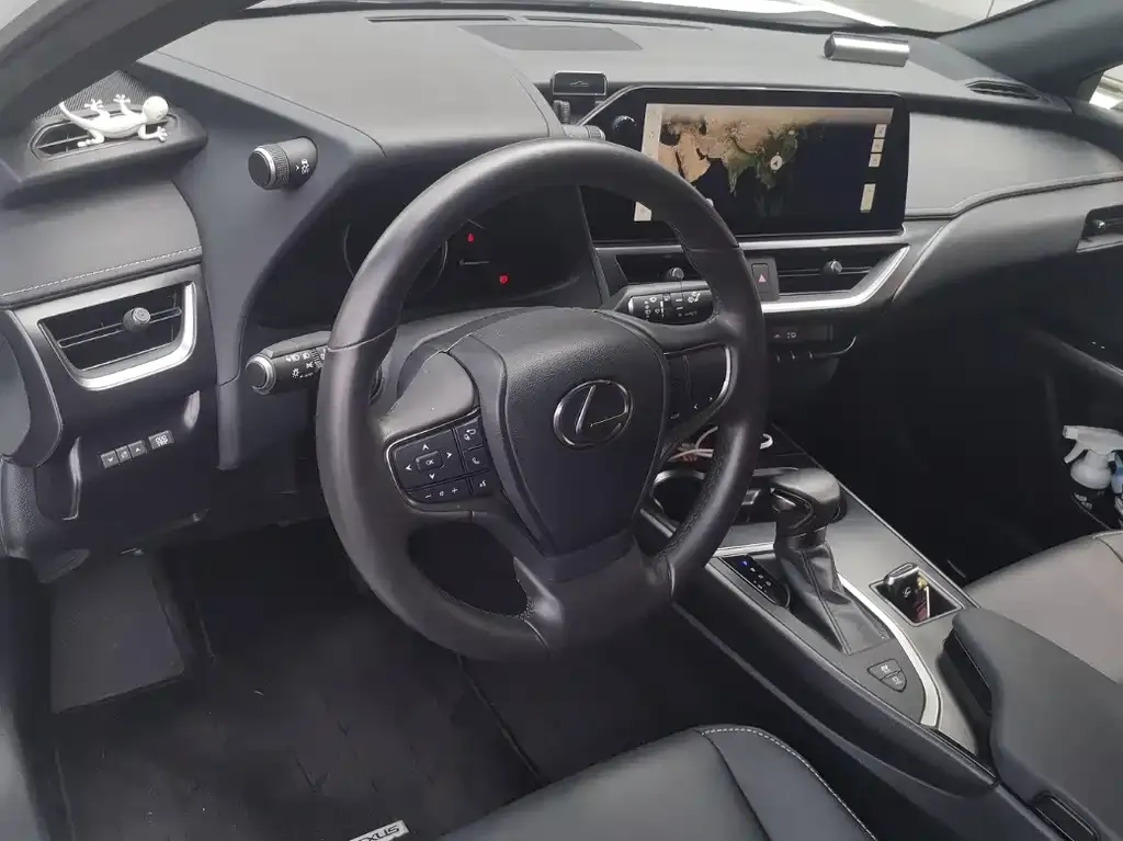 Lexus UX 2023 из CN, фото 2