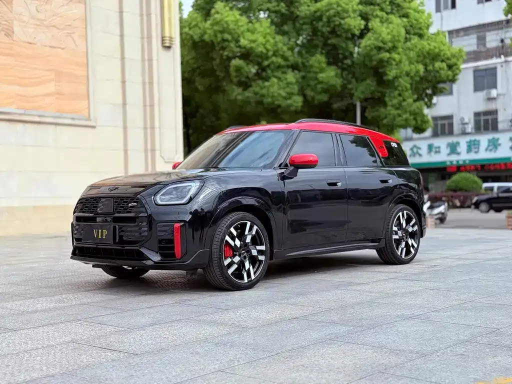MINI Countryman JCW