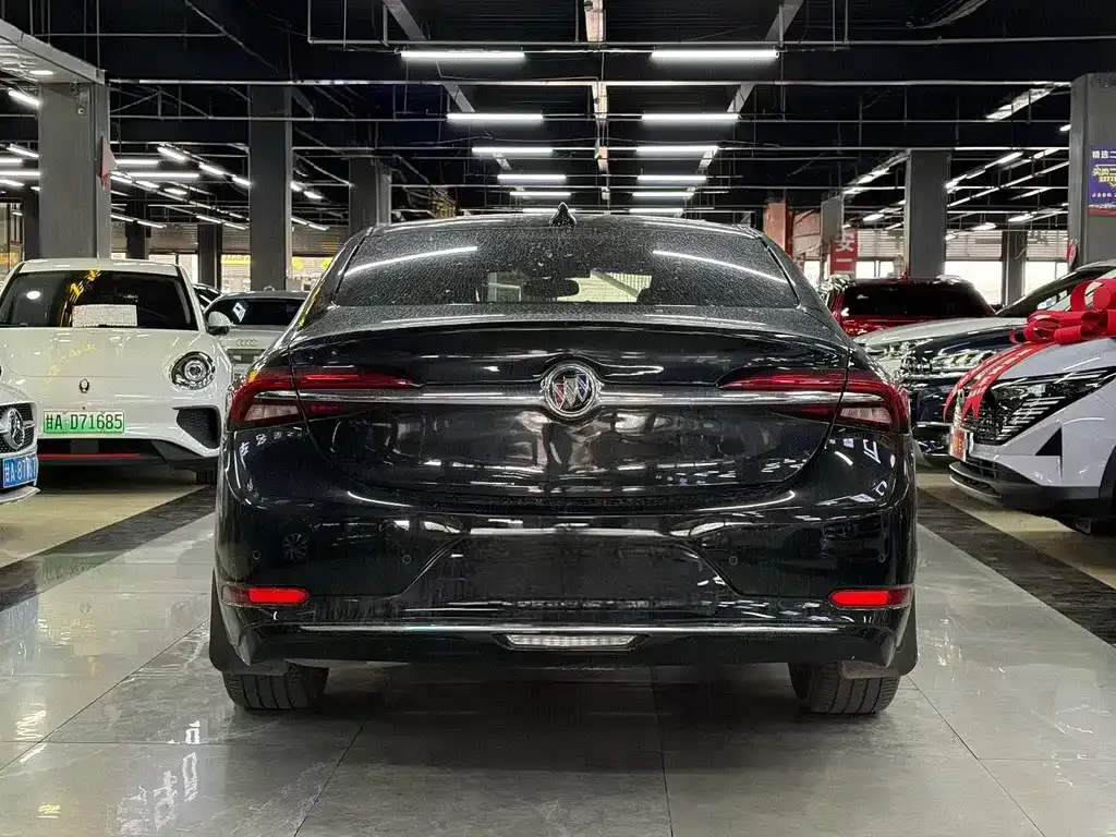 Buick LaCrosse 2023 из CN, фото 3