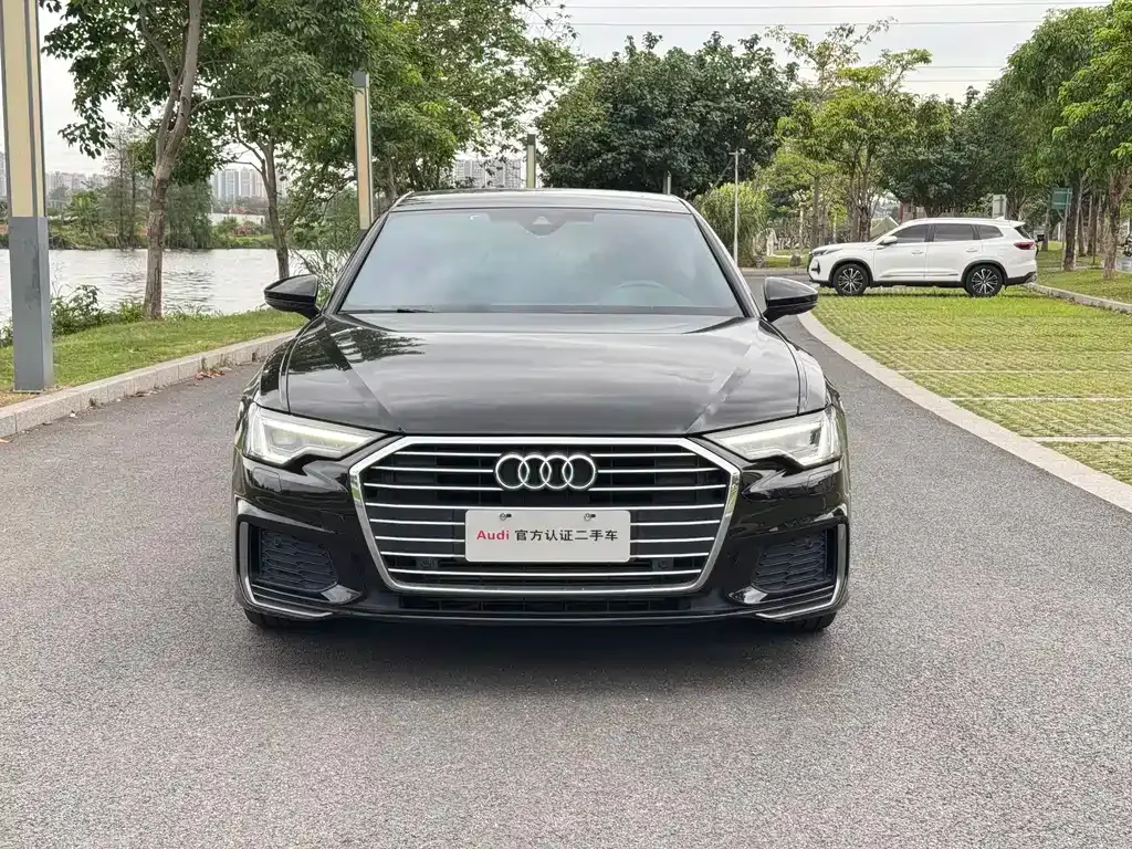 Audi A6L — фото 8