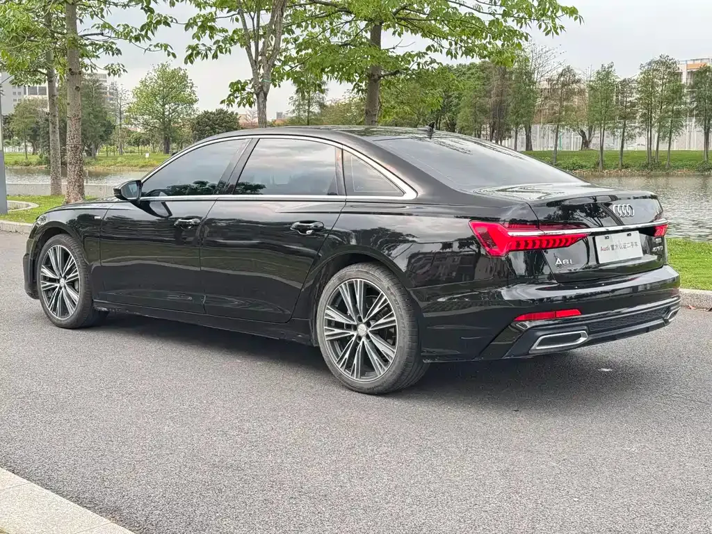 Audi A6L — фото 3