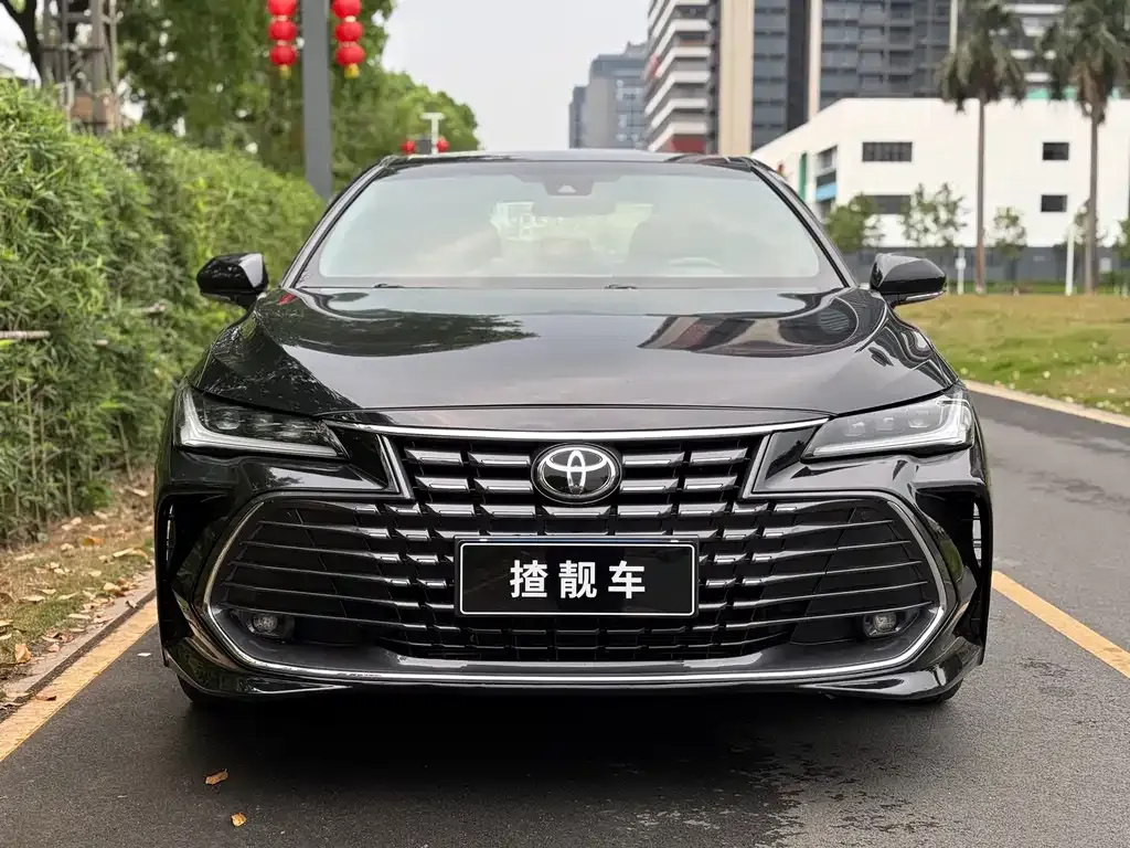 Toyota Avalon 2023 из CN, фото 8
