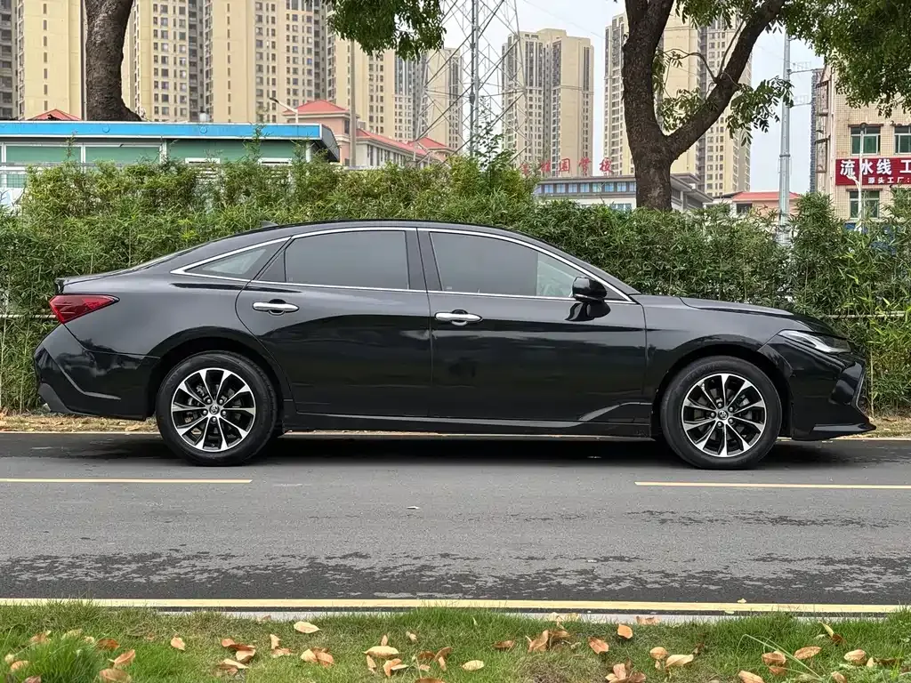 Toyota Avalon 2023 из CN, фото 6