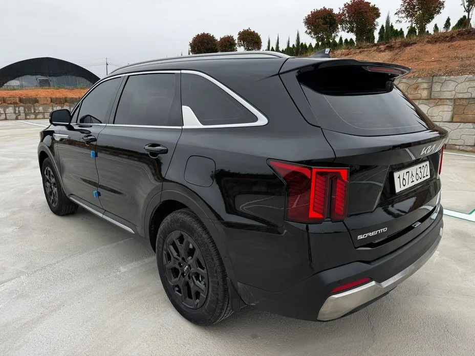 Kia Sorento — фото 5
